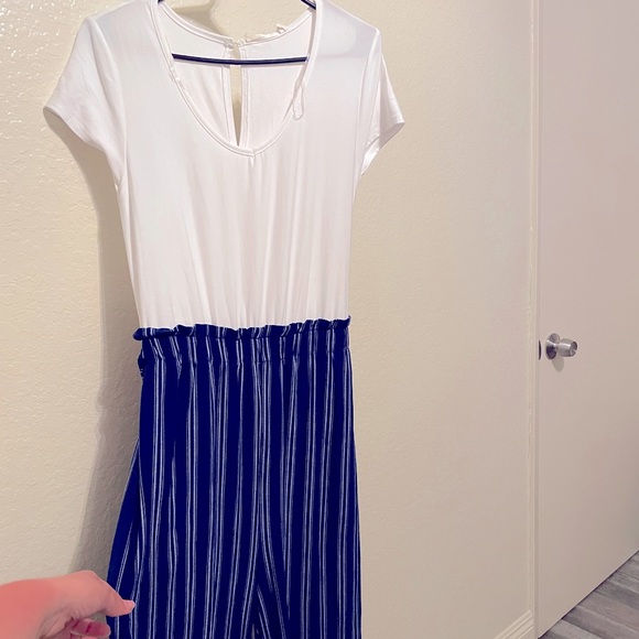 Jumpsuit - Picture 4 of 4